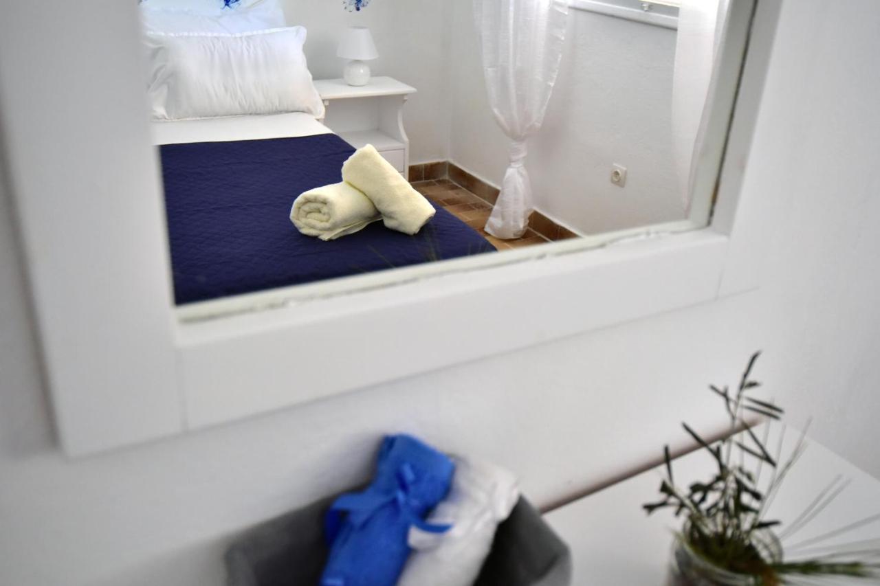 Merlyn Rooms Into The Nature, 100M From The Beach Dafnila Eksteriør billede